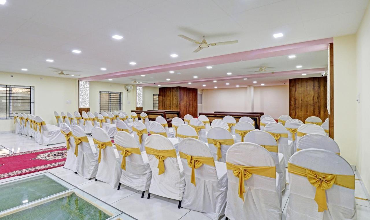 Treebo Skanda Suites Kumbalgod Bagian luar foto