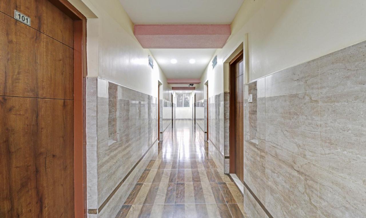Treebo Skanda Suites Kumbalgod Bagian luar foto