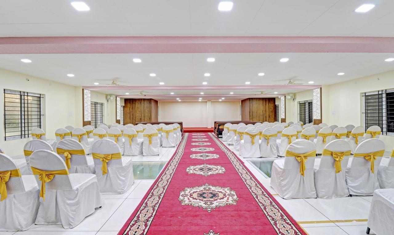 Treebo Skanda Suites Kumbalgod Bagian luar foto